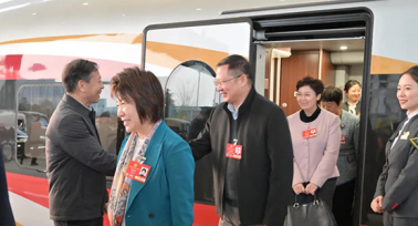 聚焦2025全國兩會 | 住陜全國政協(xié)委員回到西安